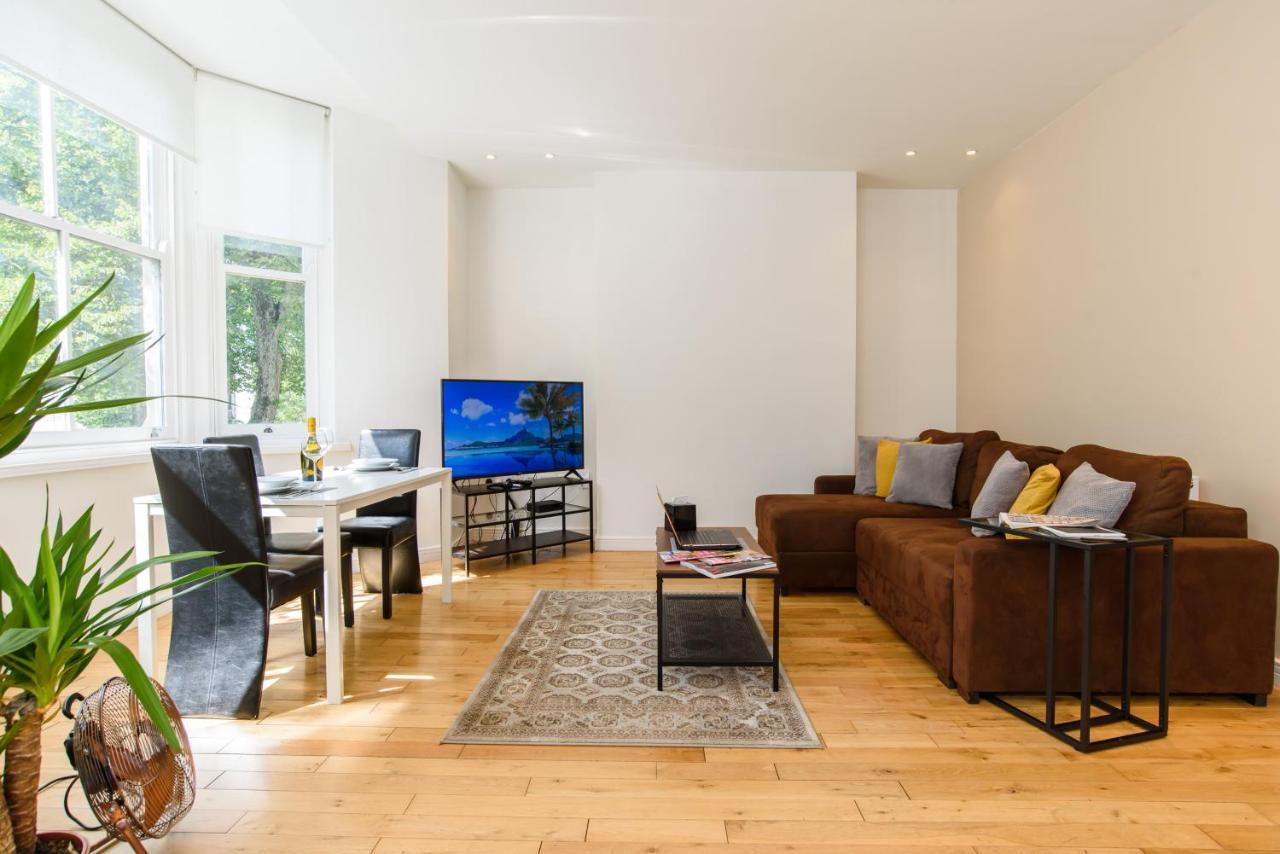 Oakfield Premier Apartments - Fast Wifi - 5 Mins City Centre カーディフ エクステリア 写真