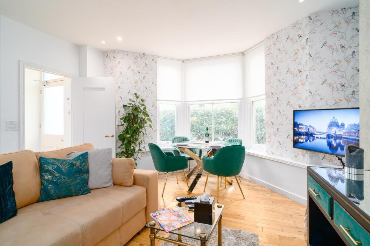 Oakfield Premier Apartments - Fast Wifi - 5 Mins City Centre カーディフ エクステリア 写真