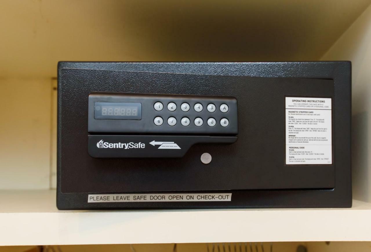 Oakfield Premier Apartments - Fast Wifi - 5 Mins City Centre カーディフ エクステリア 写真